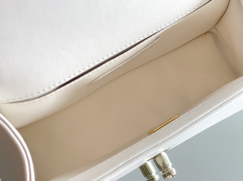 Chanel Leboy PM 20cm Mirror Boutique