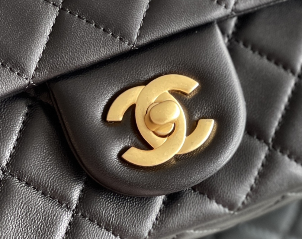 Chanel CF mini  flap bag Mirror Boutique