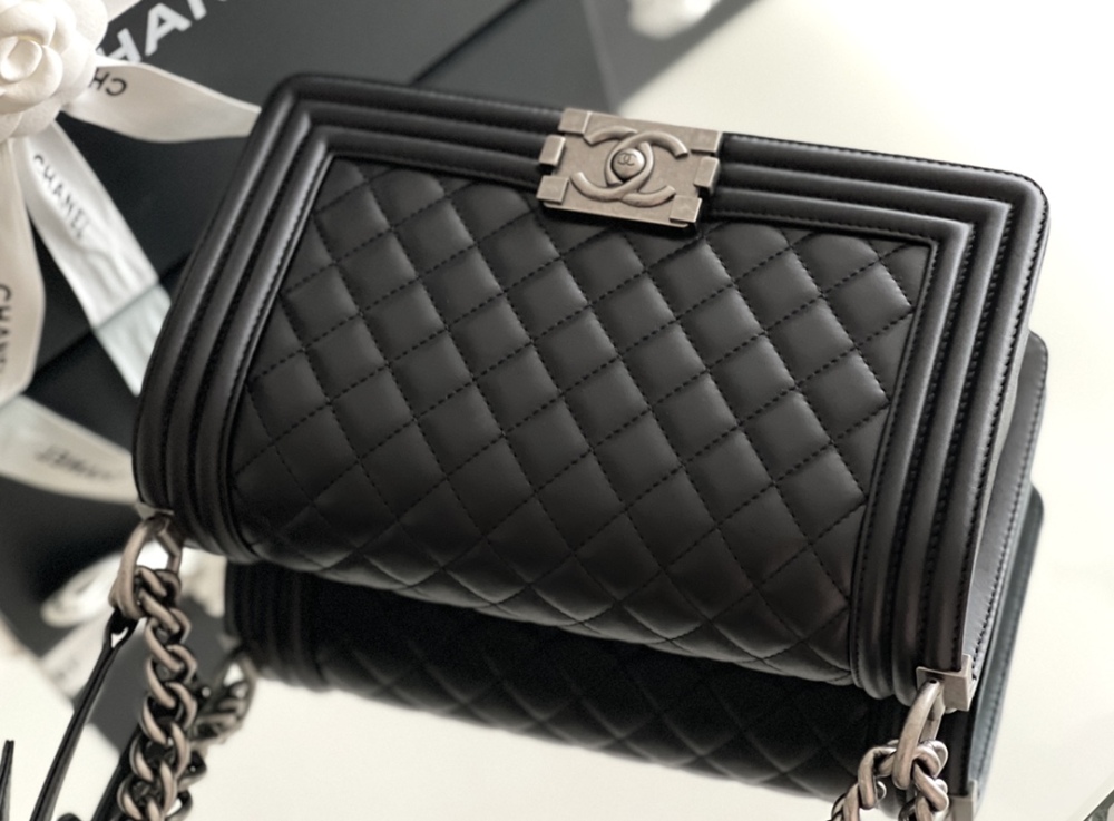 Chanel Leboy MM 25cm Mirror Boutique