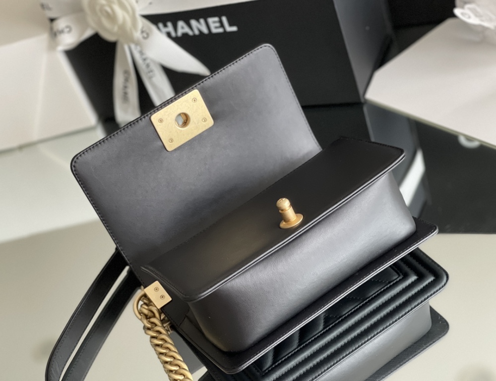 Chanel Leboy PM 20cm Mirror Boutique