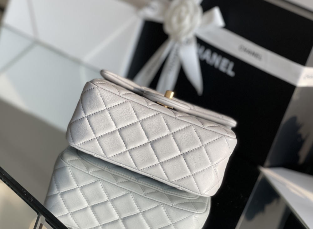 Chanel CF  flap bag Mirror Boutique