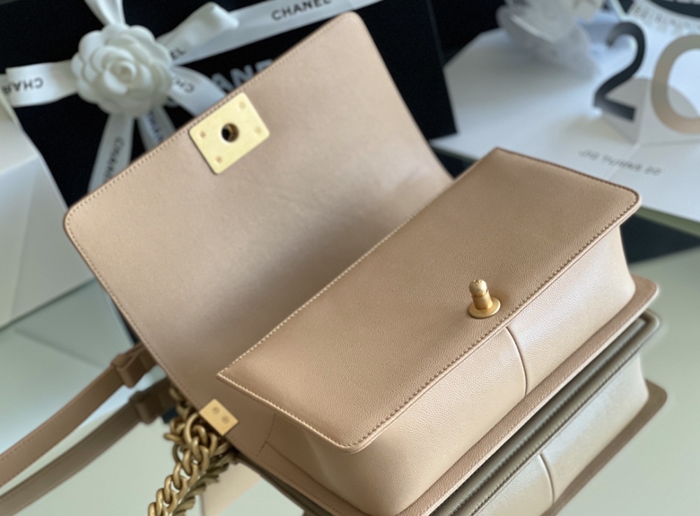 Chanel Leboy MM 25cm Mirror Boutique