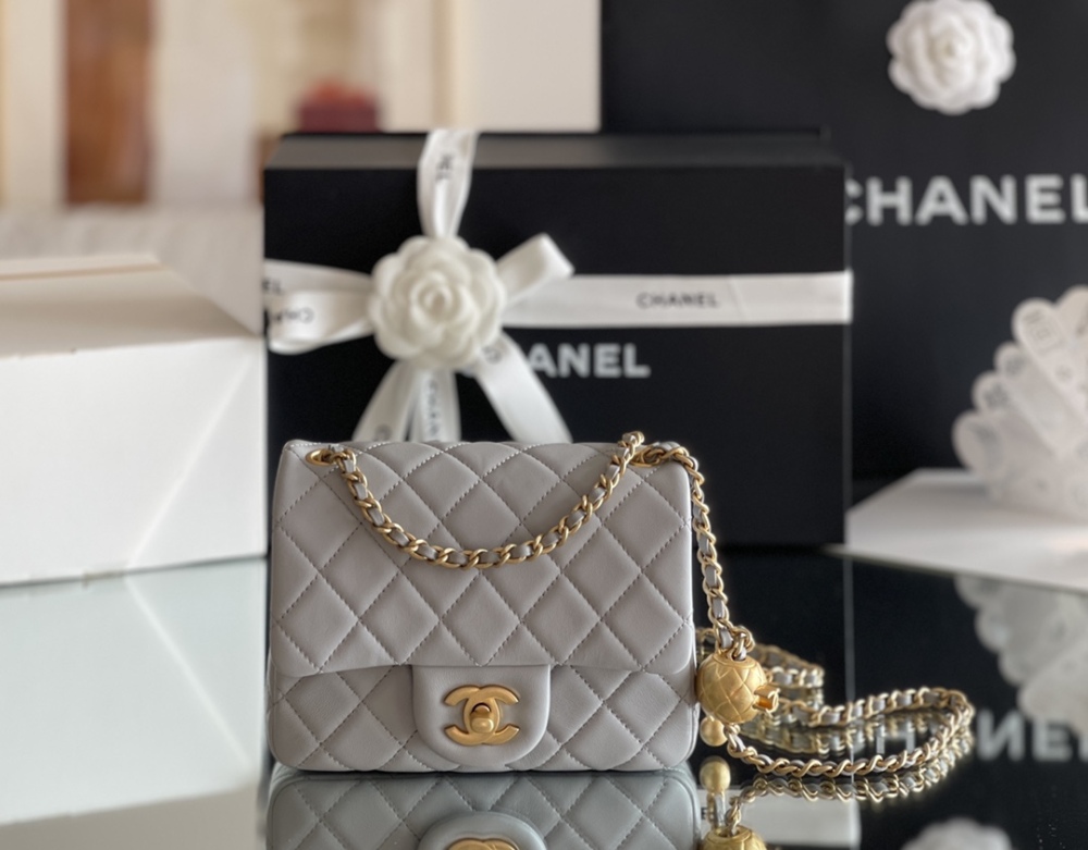 Chanel CF  flap bag Mirror Boutique