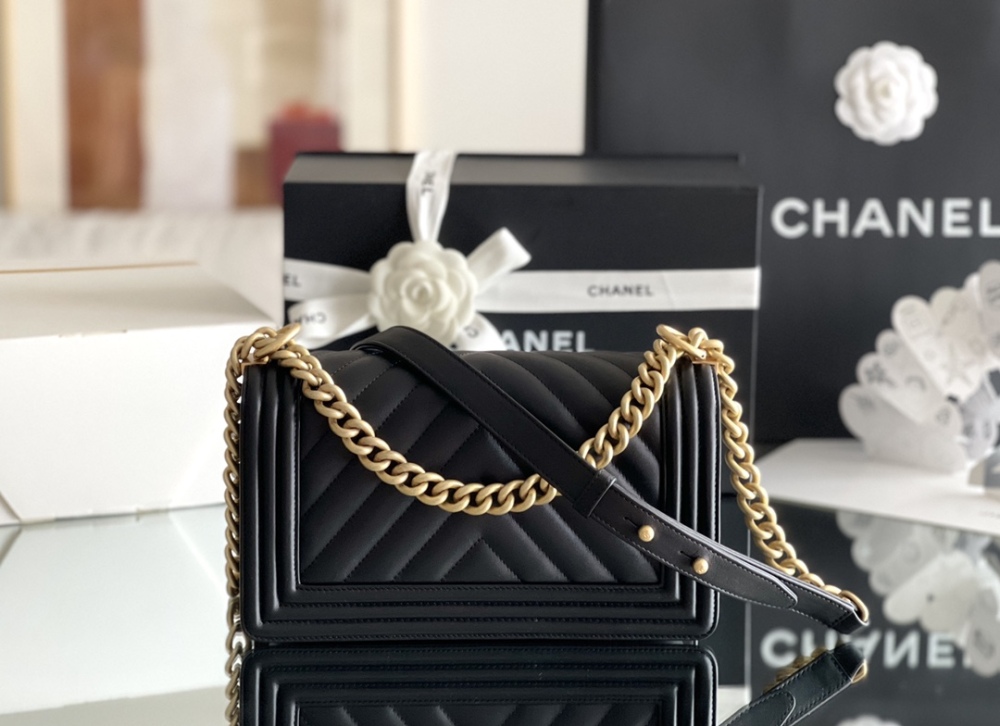Chanel Leboy MM 25cm Mirror Boutique