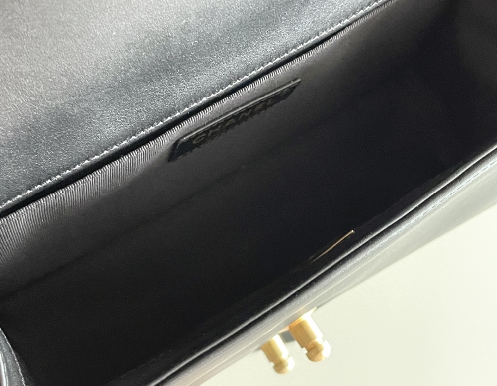 Chanel Leboy MM 25cm Mirror Boutique