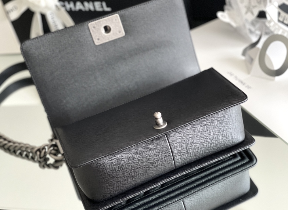 Chanel Leboy MM 25cm Mirror Boutique