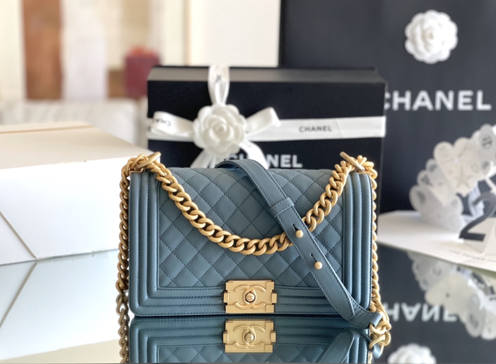Chanel Leboy MM 25cm Mirror Boutique