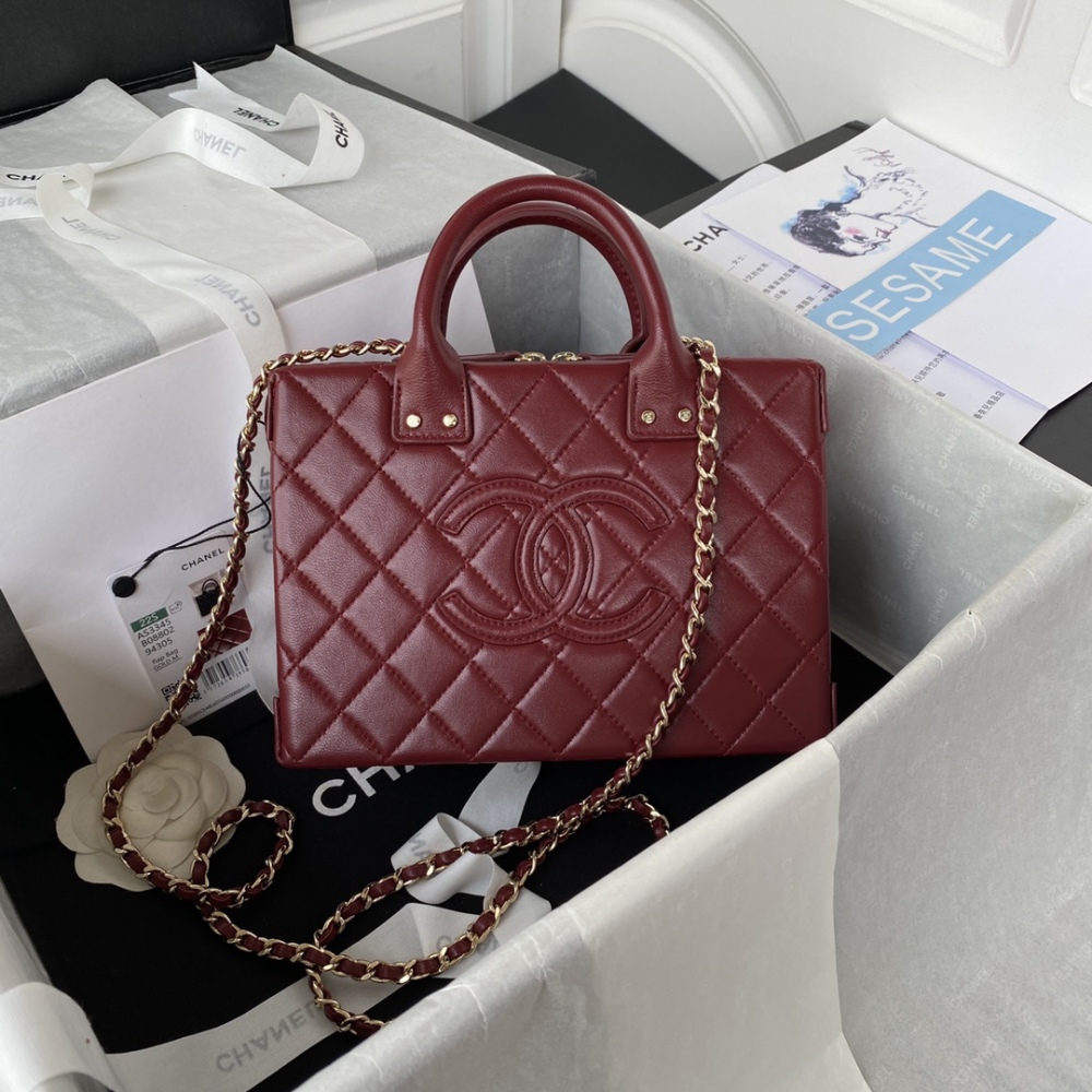 Chanel vanity box 22B Mirror Boutique