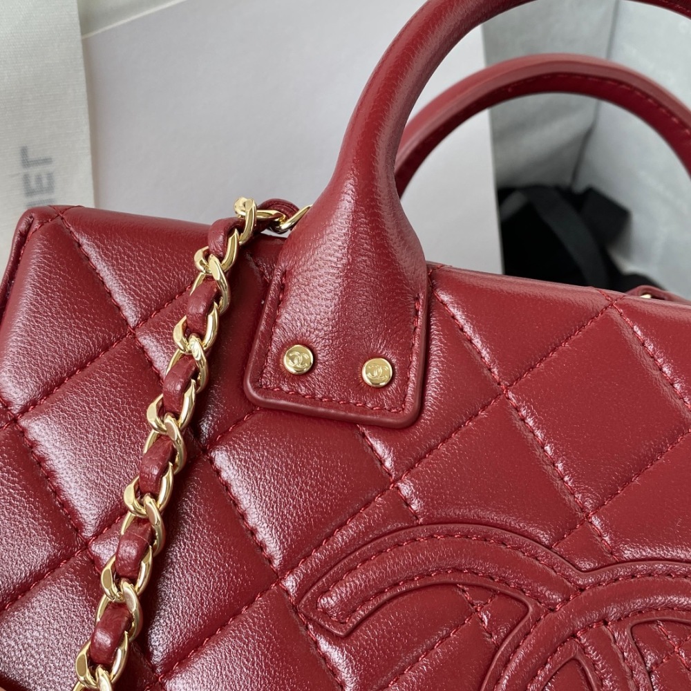 Chanel vanity box 22B Mirror Boutique