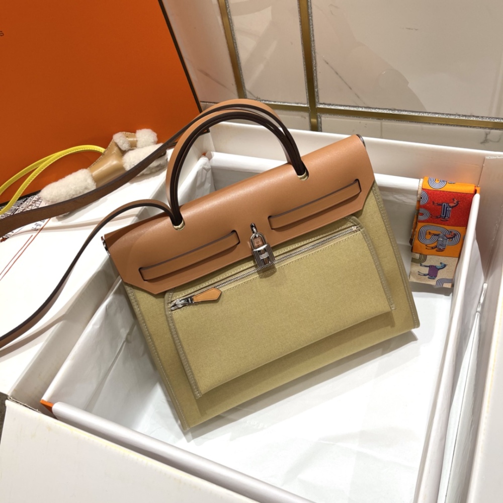 Hermès Bespoke HERBAG Pegasus 31cm Handmade Mirror Boutique