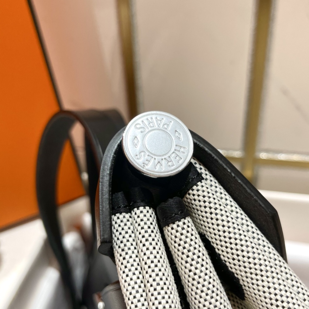 Hermès Bespoke HERBAG Pegasus 31cm Handmade Mirror Boutique