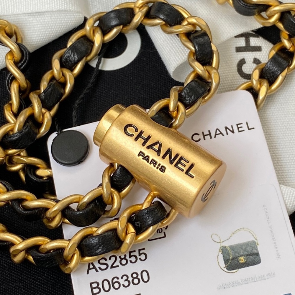 Chanel 21K MINI flap bag AS2855 Mirror Boutique