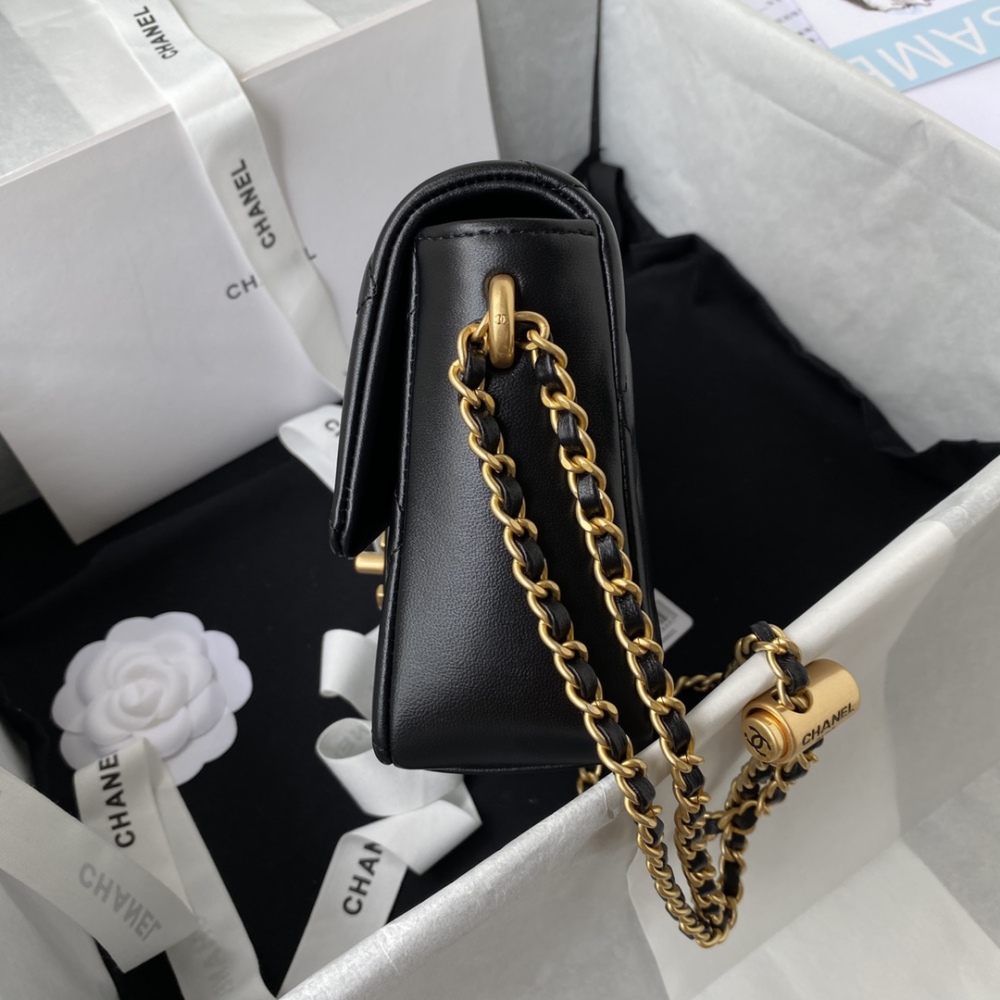 Chanel 21K MINI flap bag AS2855 Mirror Boutique