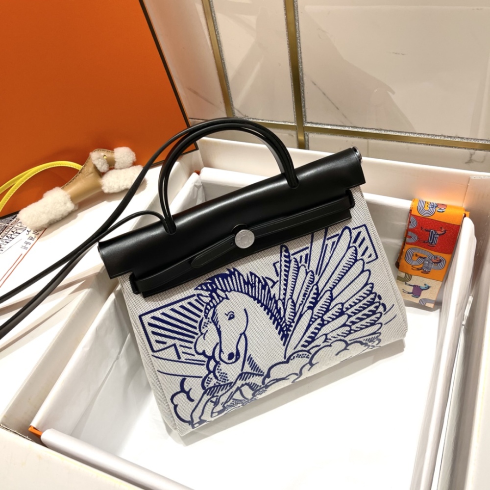 Hermès Bespoke HERBAG Pegasus 31cm Handmade Mirror Boutique