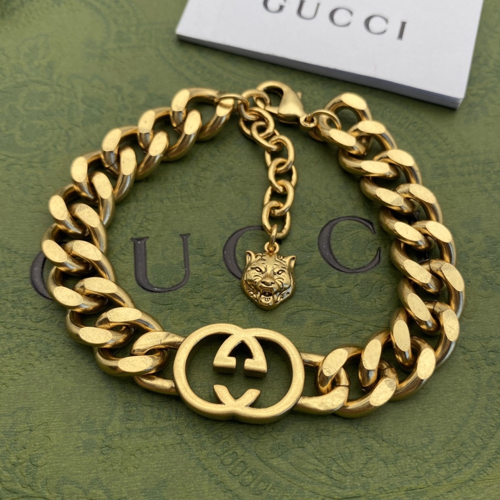 GUCCI bracelet