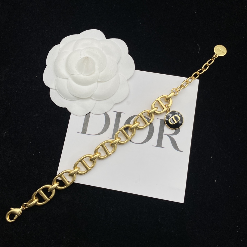 DG bracelet