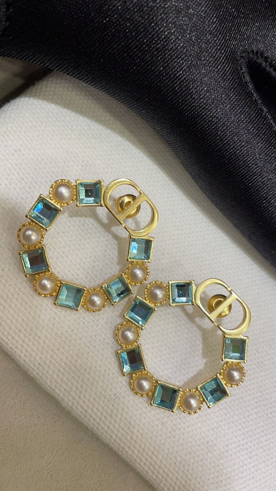 DIOR stud earrings