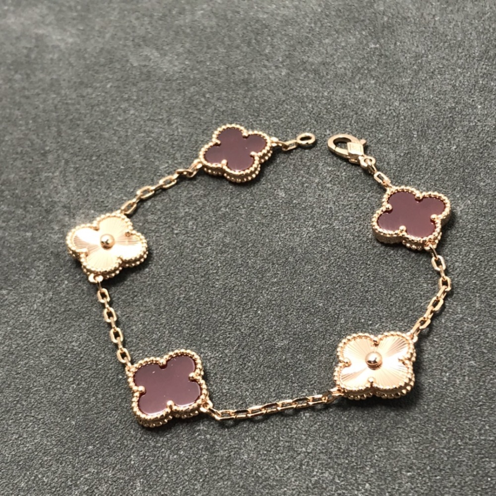 Van Cleef & Arpels bracelet