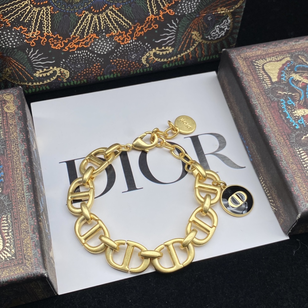 DG bracelet