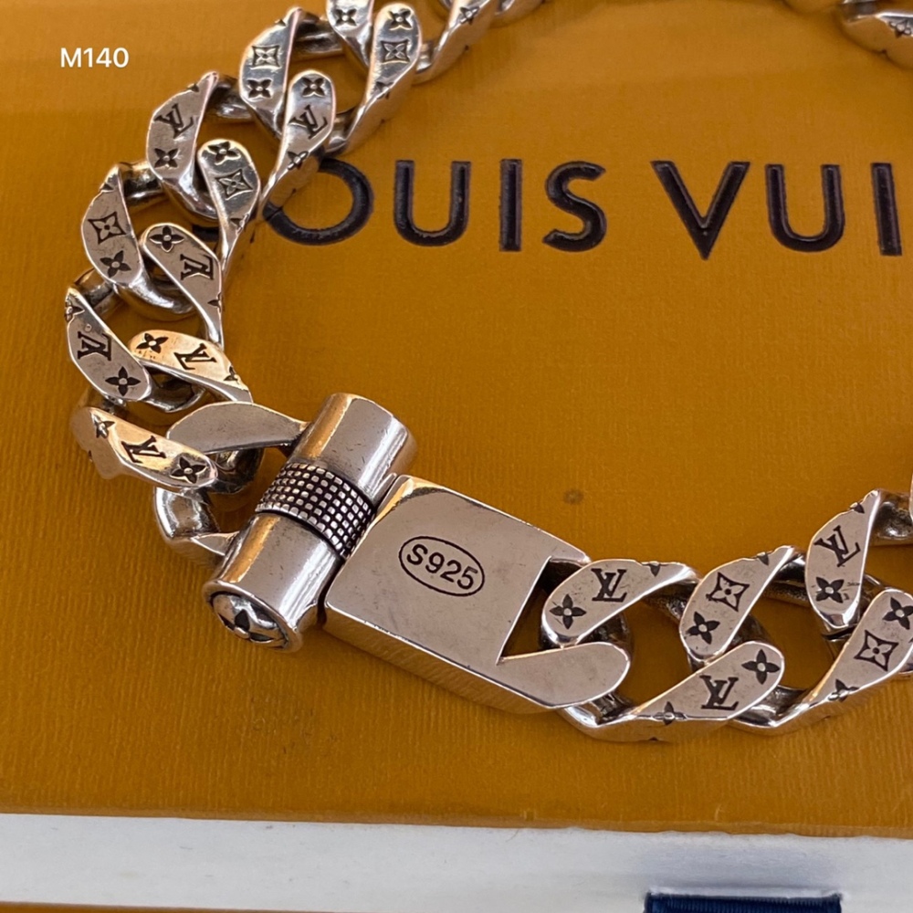 LV bracelet