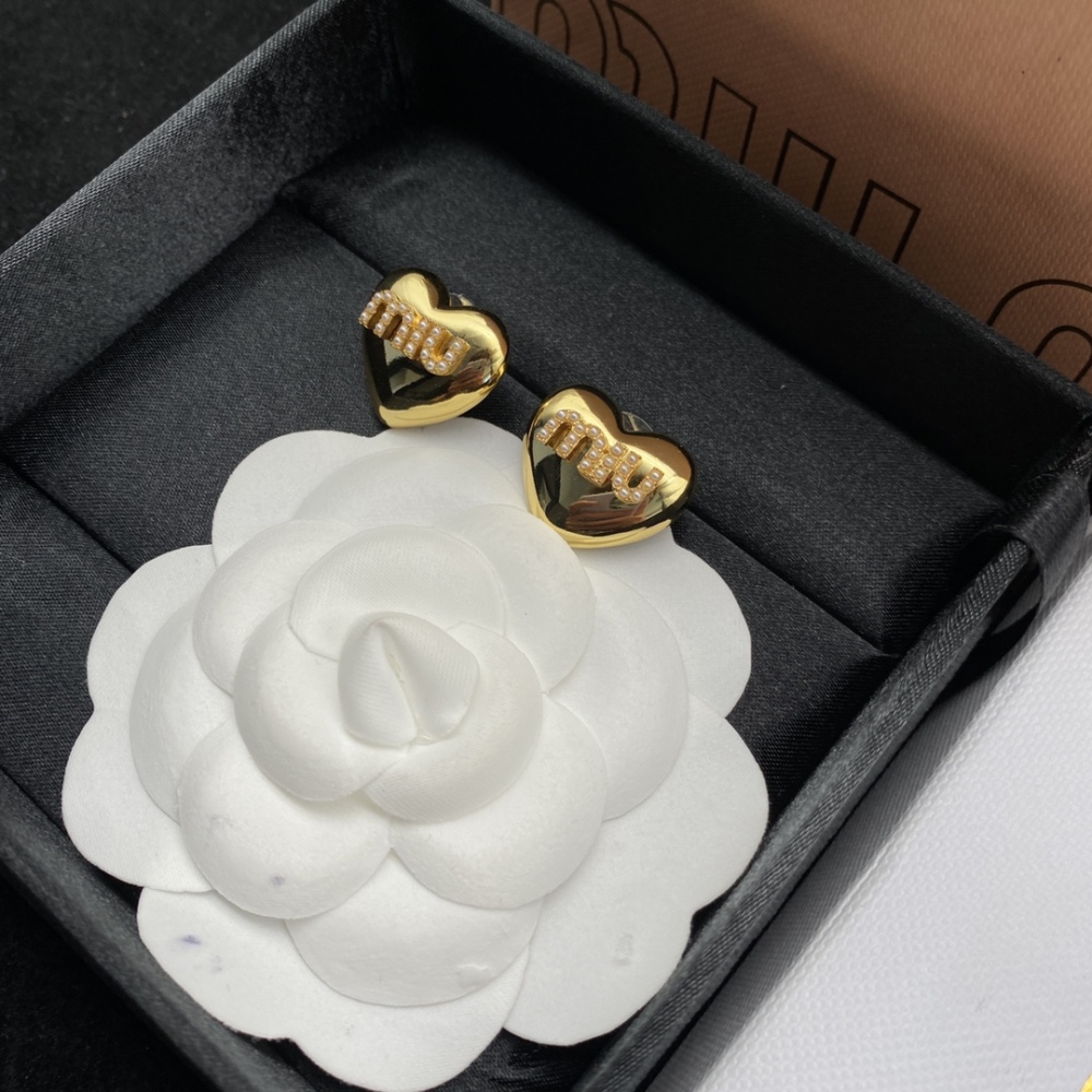 MIUMIU stud earrings