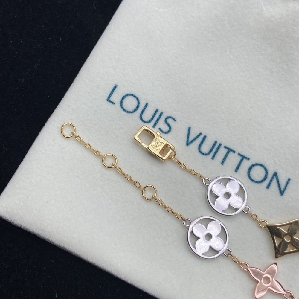 LV  bracelet