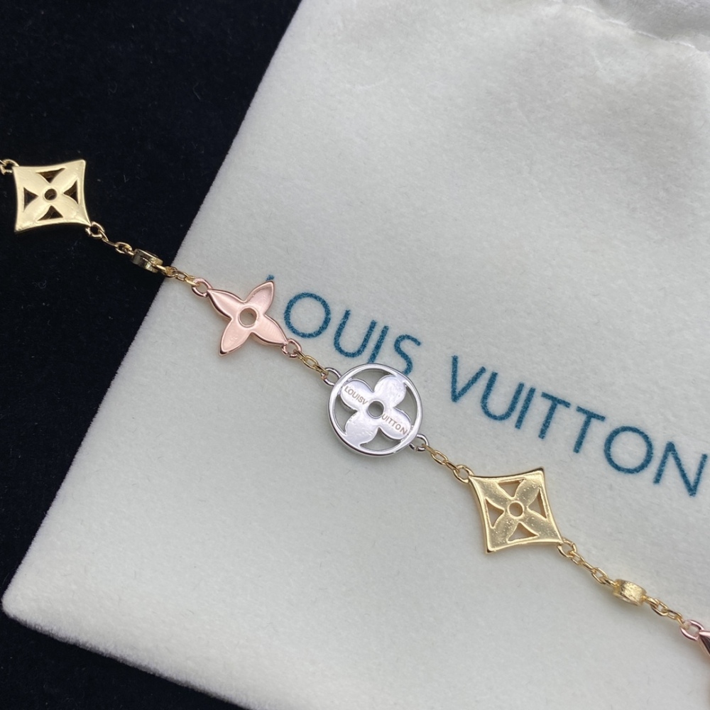 LV  bracelet