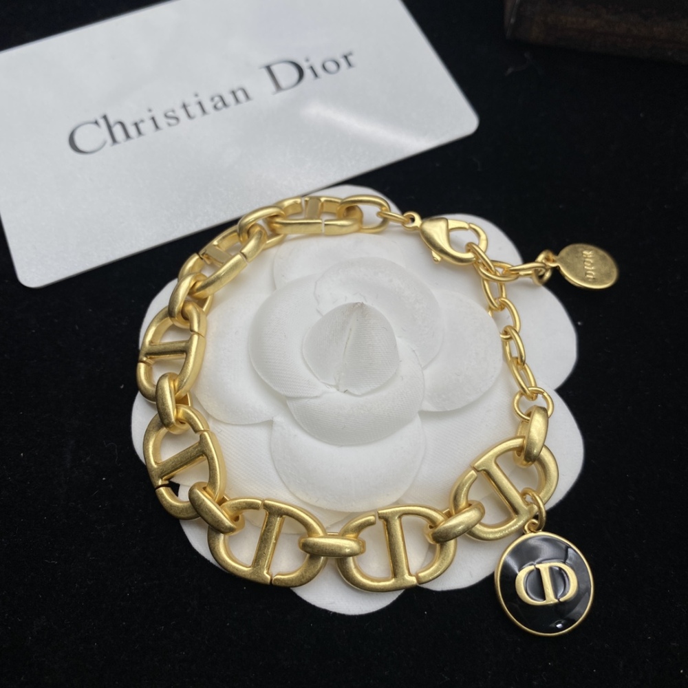 DG bracelet
