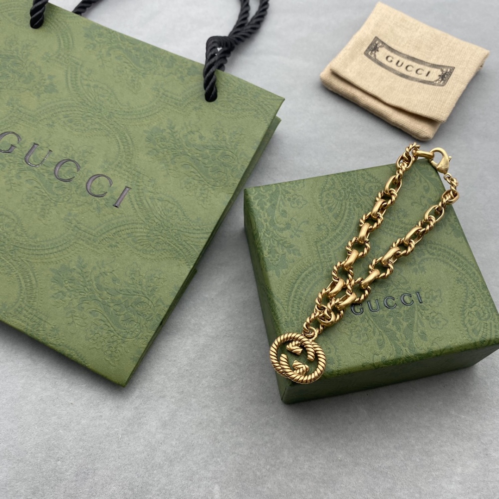 GUCCI bracelet