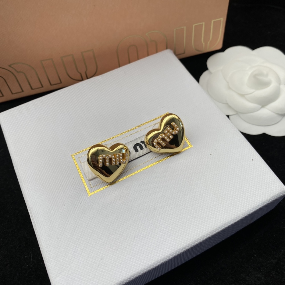 MIUMIU stud earrings