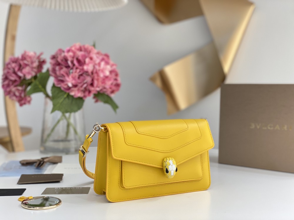 Bulgari EAST-WEST 2022 Mirror Boutique
