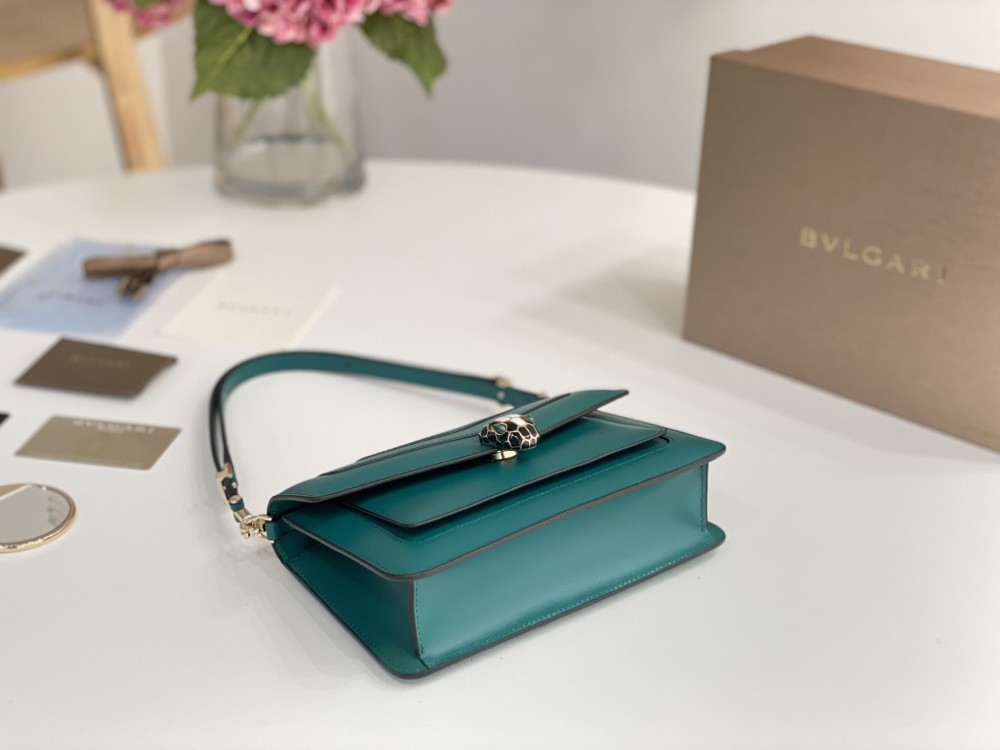 Bulgari EAST-WEST 2022 Mirror Boutique