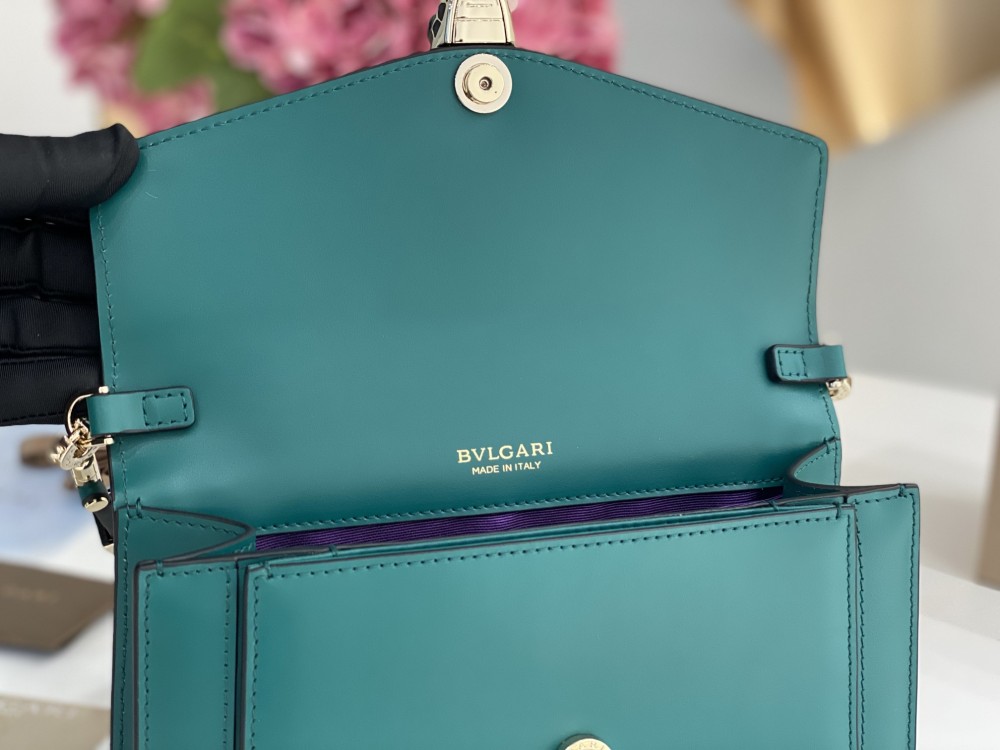 Bulgari EAST-WEST 2022 Mirror Boutique