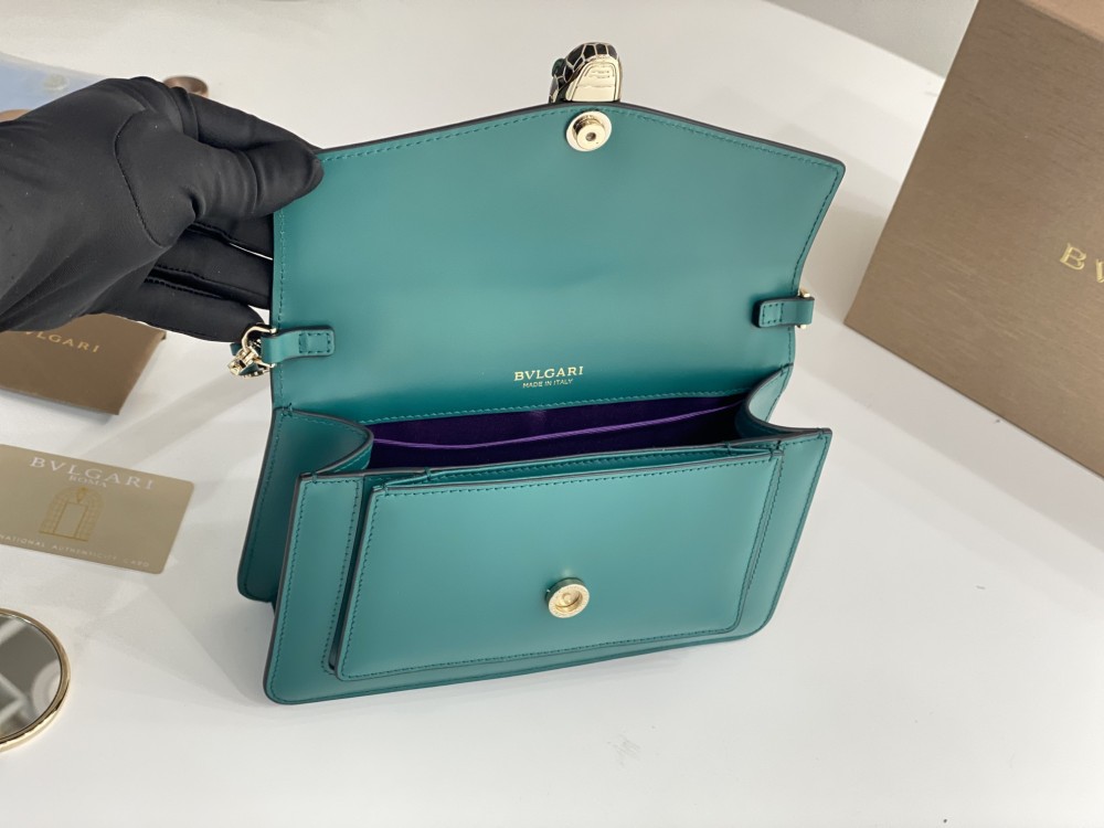 Bulgari EAST-WEST 2022 Mirror Boutique