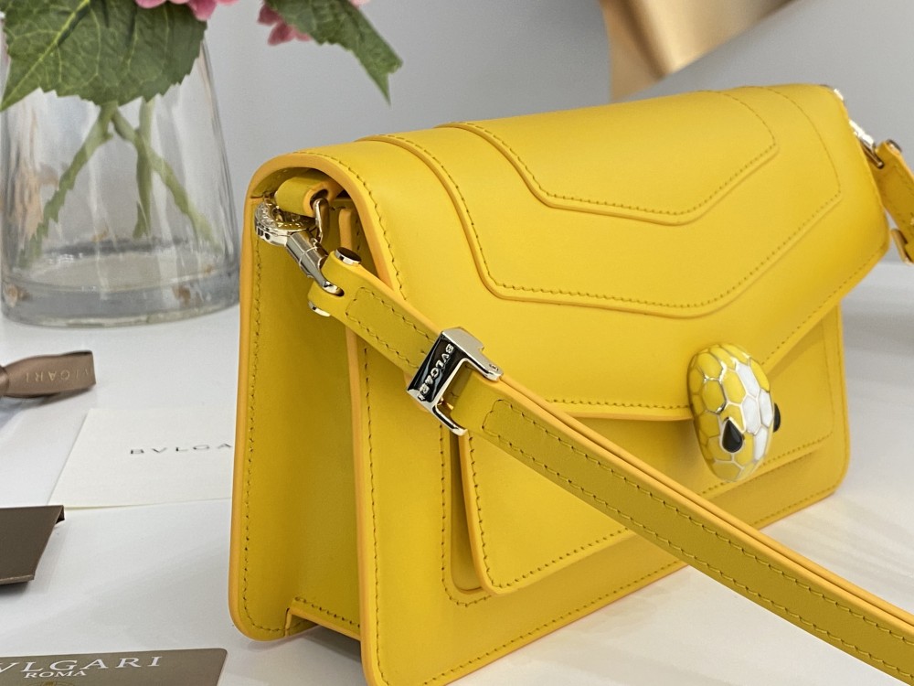 Bulgari EAST-WEST 2022 Mirror Boutique