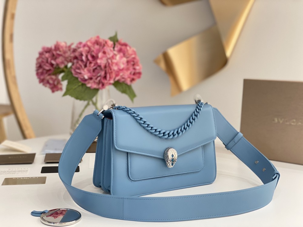 Bulgari 𝙎𝙀𝙍𝙋𝙀𝙉𝙏𝙄 𝙁𝙊𝙍𝙀𝙑𝙀 Maxi Chain bag Mirror Boutique