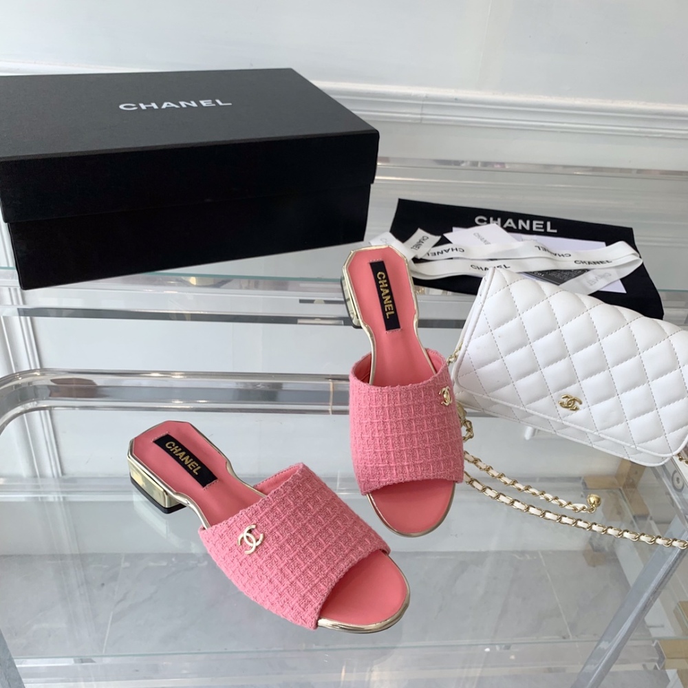 Chanel Slippers