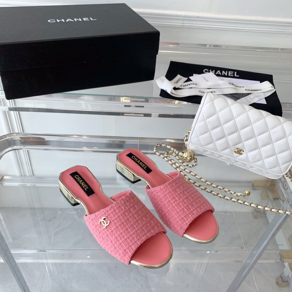 Chanel Slippers