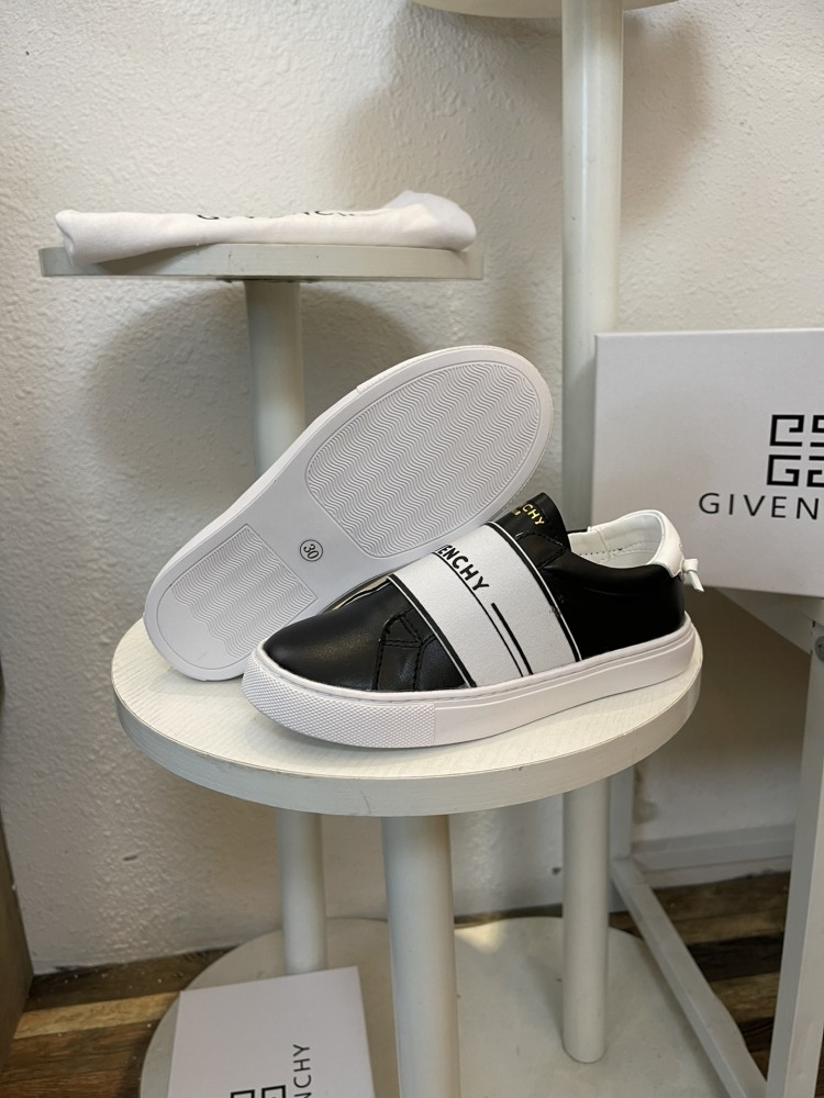 GIVENCH kids shoes