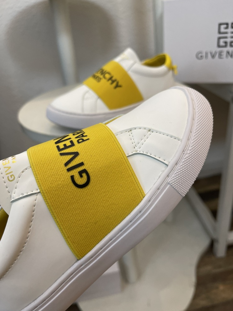 GIVENCH kids shoes