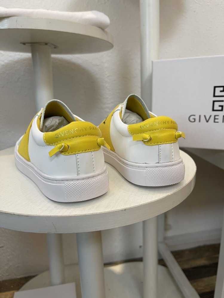 GIVENCH kids shoes