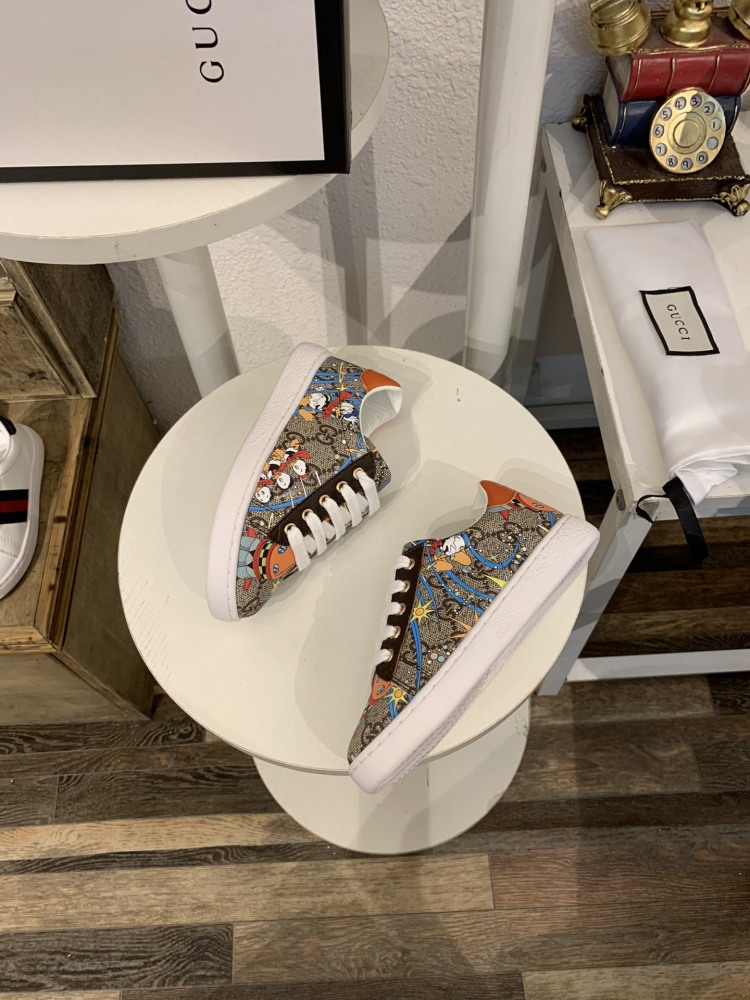 Gucci kids shoes
