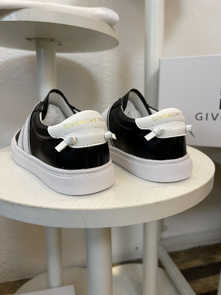 GIVENCH kids shoes