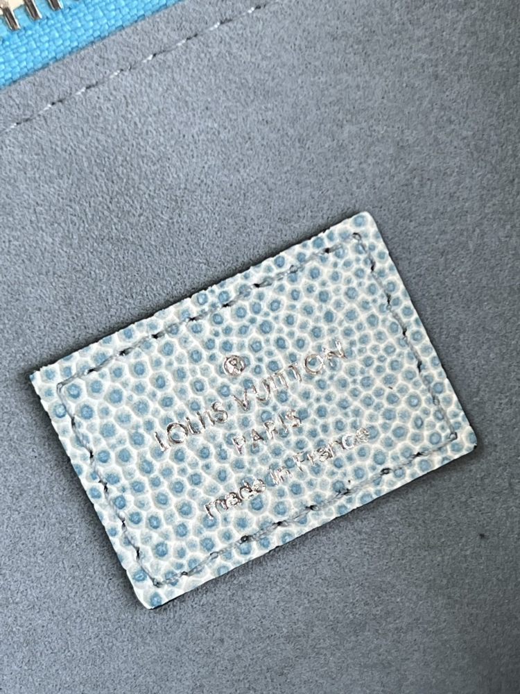 Louis Vuitton Coussin Monogram  M57790 mirror Boutique