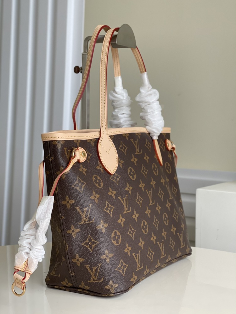 Louis Vuitton neverfull M50366 mirror boutique
