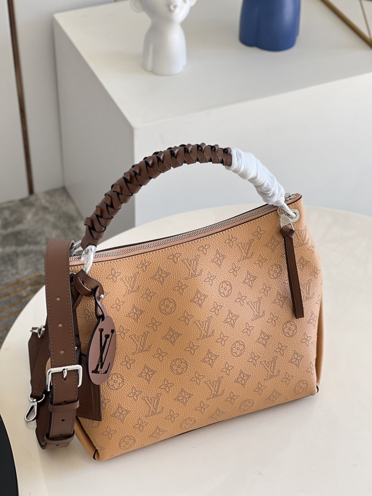Louis Vuitton BEAUBOURG HOBO MM M56073 mirror boutique