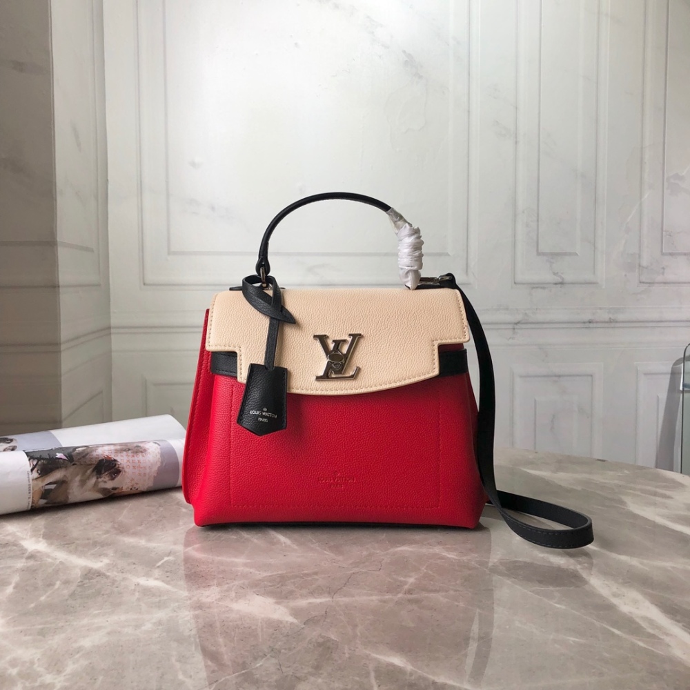 Louis Vuitton Lockme Day  BB M53950 mirror boutique