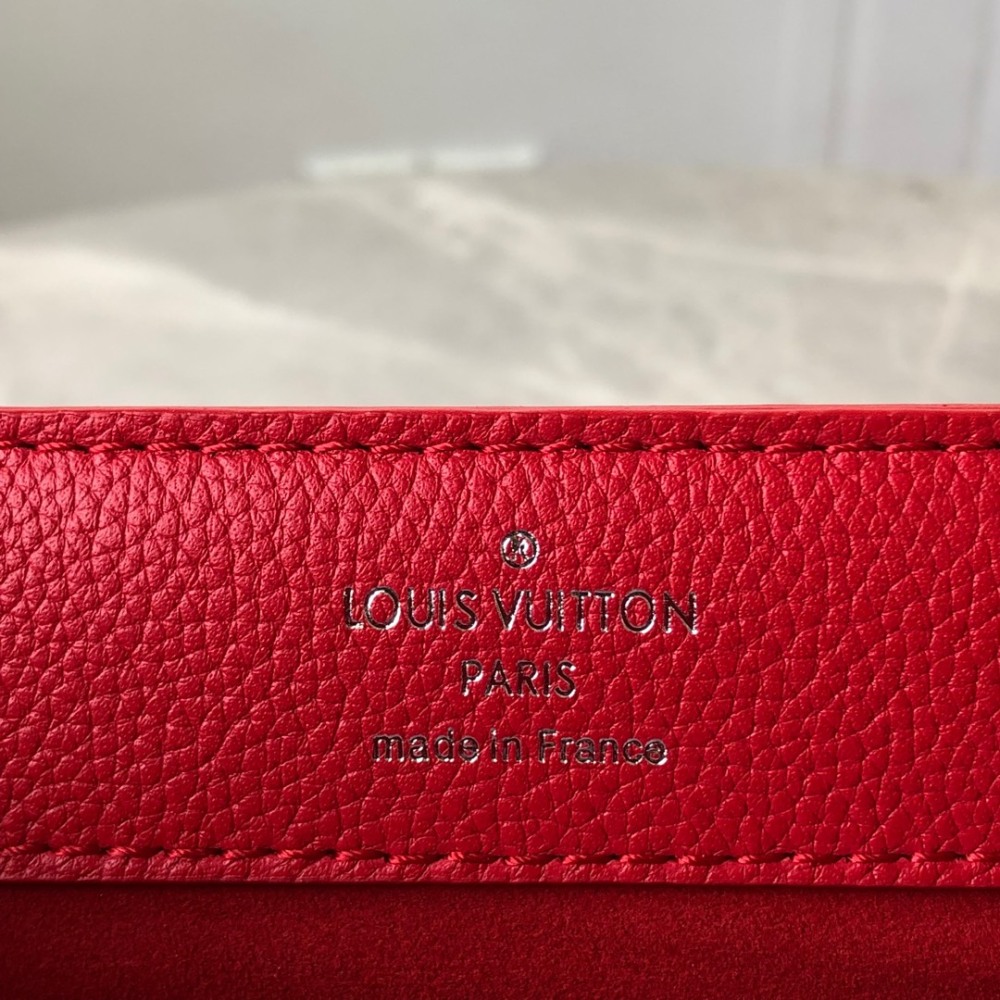 Louis Vuitton Lockme Day  BB M53950 mirror boutique