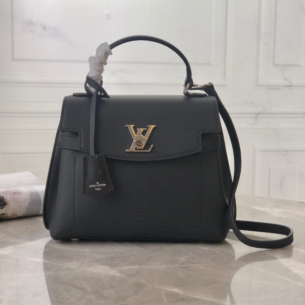 Louis Vuitton Lockme Day  BB M53950 mirror boutique