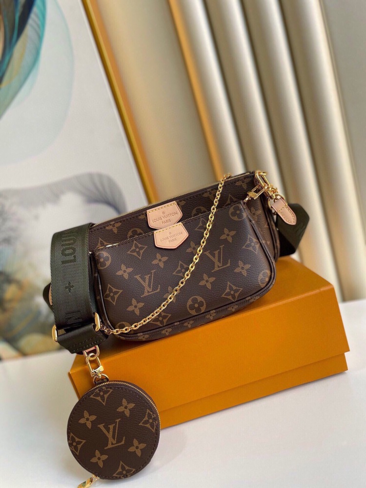 Louis Vuitton 𝙈𝙐𝙇𝙏𝙄 𝙋𝙊𝘾𝙃𝙀𝙏𝙏𝙀 M44813 Mirror boutique
